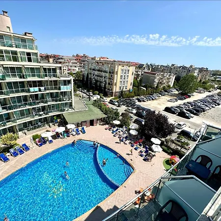 Julia Family - Menada Apartment *