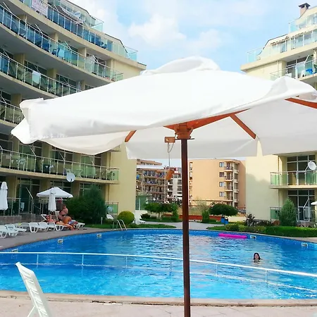 Julia Family - Menada Apartment *